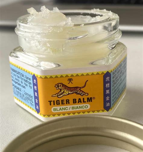 difference between red and white tiger balm|which tiger balm is strongest.